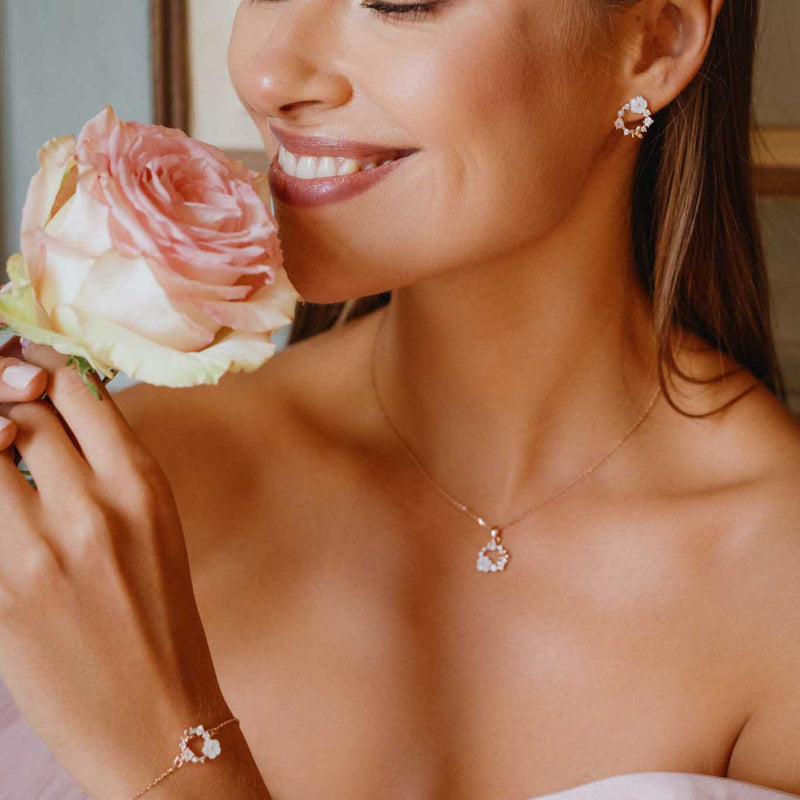 Rose Gold White Spring Flower Necklace