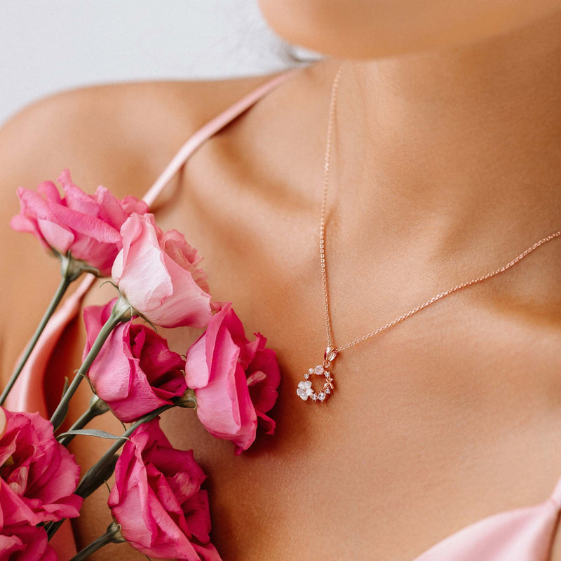 Rose Gold White Spring Flower Necklace