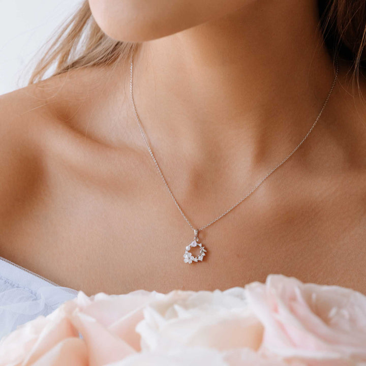 Spring Flower Necklace - Silver